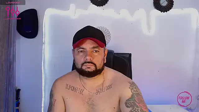 Offline perverseveteranmanxxx on StripChat