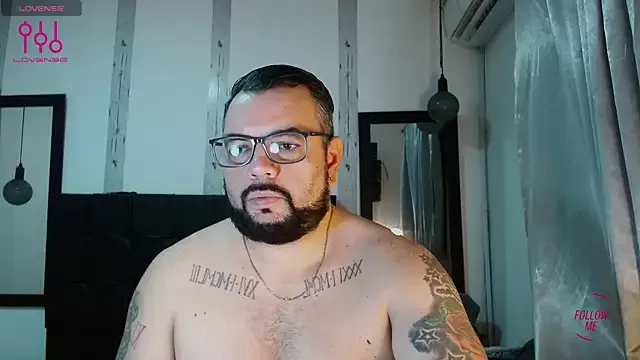 Offline perverseveteranmanxxx on StripChat