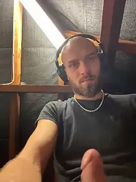 pervy_devil on StripChat