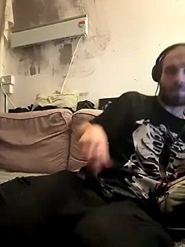 pervy_devil on StripChat