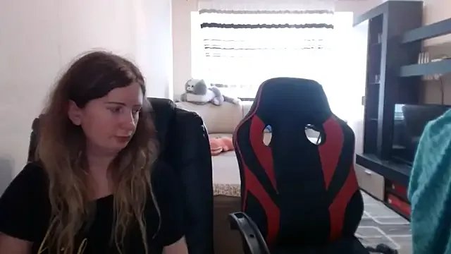 PeterAndJen on StripChat