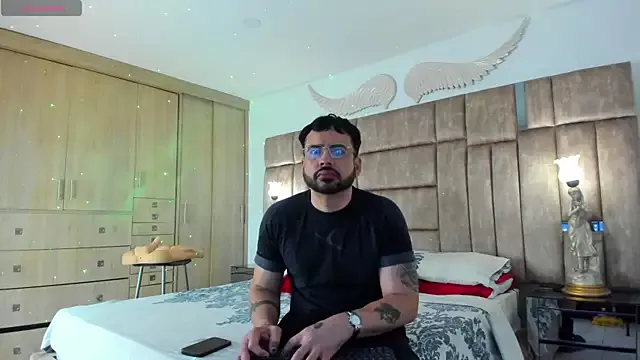 Offline petterwilly1 on StripChat