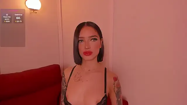 Offline PeytonReeds on StripChat