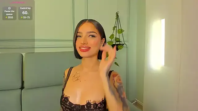 Offline PeytonReeds on StripChat