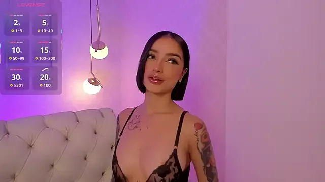 Offline PeytonReeds on StripChat