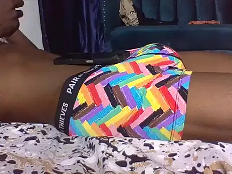 Offline philippiano33 on StripChat