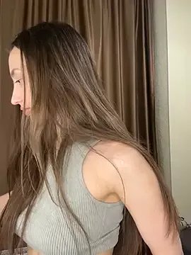 Polli_Kiss on StripChat