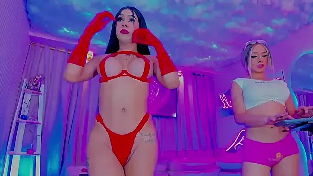 powerfull_ts_20 on StripChat