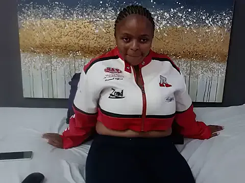 Offline PrettyLisa28 on StripChat