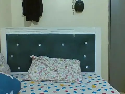 Prettymimi7 — i love you bby cum in my pussy