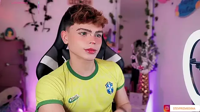 Offline PRINCE_STEV on StripChat