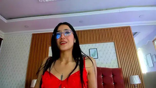 Princess_Violett on StripChat