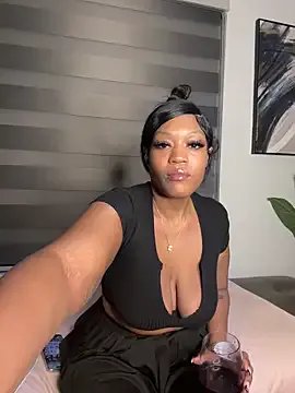 PrincessDreamm — Get my boobies out