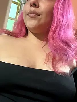 PurpleHaze17 on StripChat