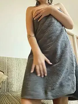 purpurmonstr on StripChat