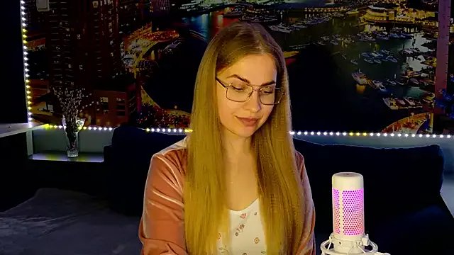 pusyavykusya on StripChat