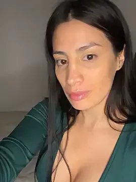 Putitatease on StripChat