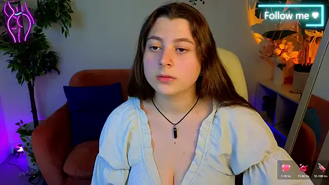 Offline Queen_Michelle_ on StripChat