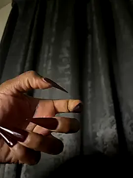 Offline QUEEN_NOBUHLE_777 on StripChat