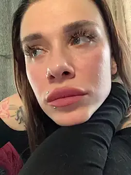 Queen_of_pain on StripChat 