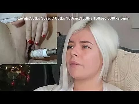 queenofthenighttt on StripChat