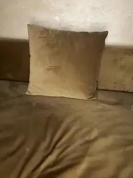 RachaCharmouta on StripChat