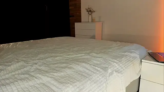 Offline Rachel_Rey on StripChat