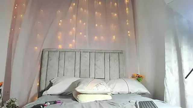 Offline Rachellcooperrr on StripChat