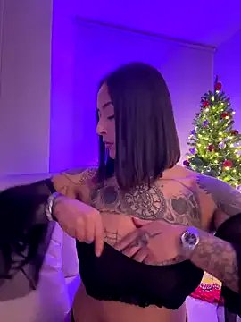 Rae_Lil_White on StripChat