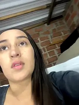 RAKEL37 — Show top off