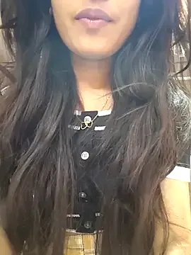 Rakhiii12 on StripChat