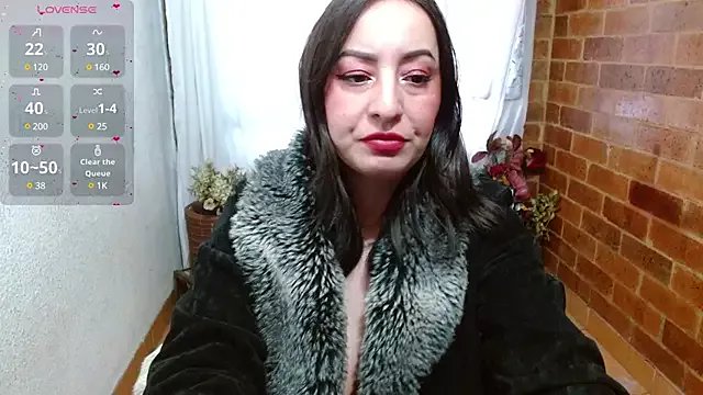 rashellroses22 on StripChat