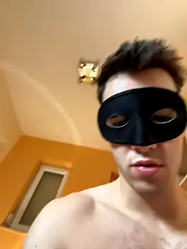 Offline Raveman on StripChat