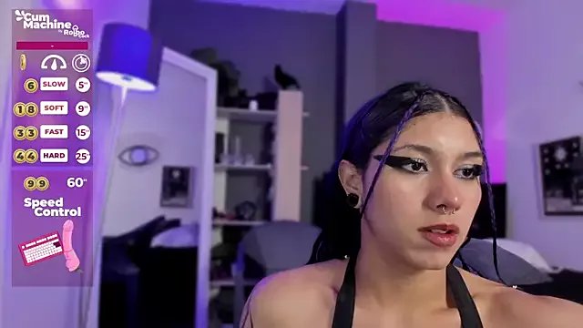 Raven_Witch_ on StripChat