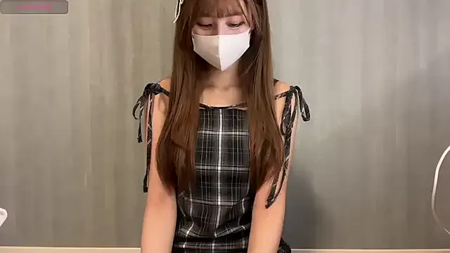 Offline Ray-00 on StripChat