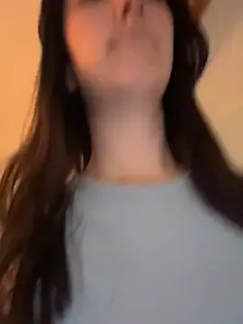 RealJuliette — Last tipper gets 3 hot pics