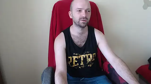 Offline RealManHaveHairy on StripChat