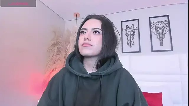 Rebeca_jones on StripChat