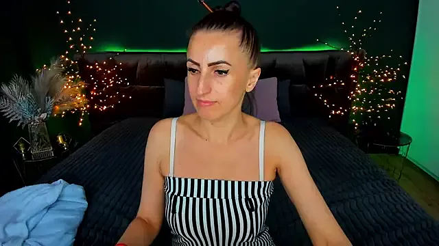 Freechat Rebecca_Diamond on StripChat