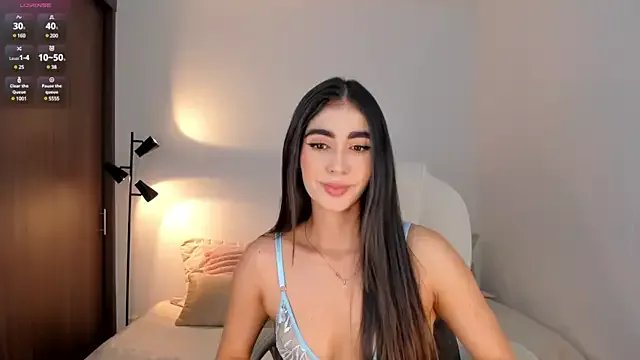 RebeccaBaxter on StripChat