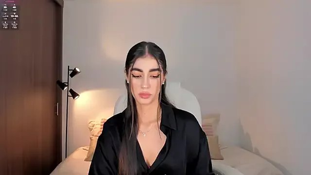 RebeccaBaxter on StripChat