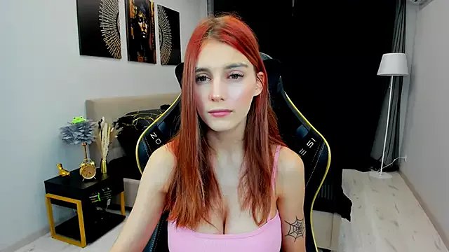 RedLipse on StripChat