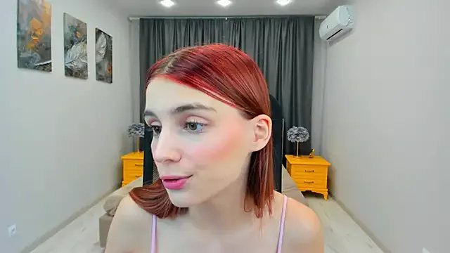 RedLipse on StripChat