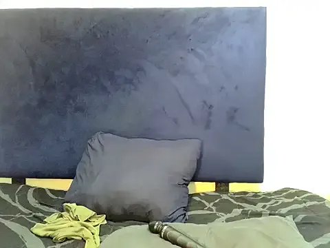 ReginaStar16 — pussy upclose