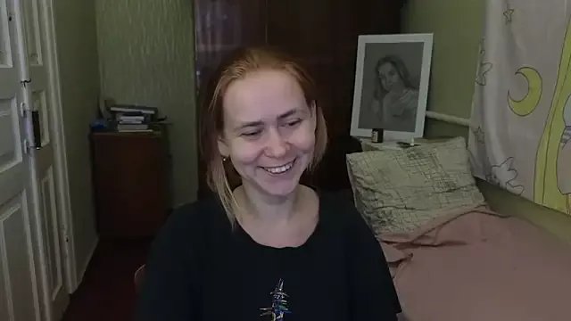 Riley_Roo on StripChat