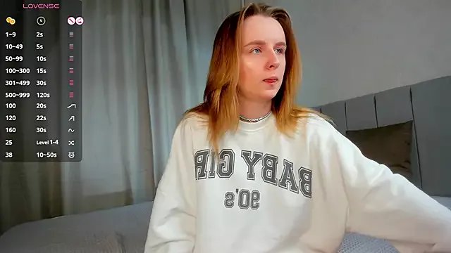 Rina_Panic on StripChat