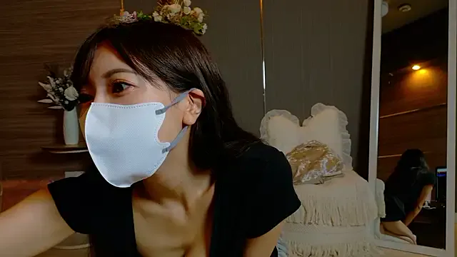 Offline RIRI-style on StripChat