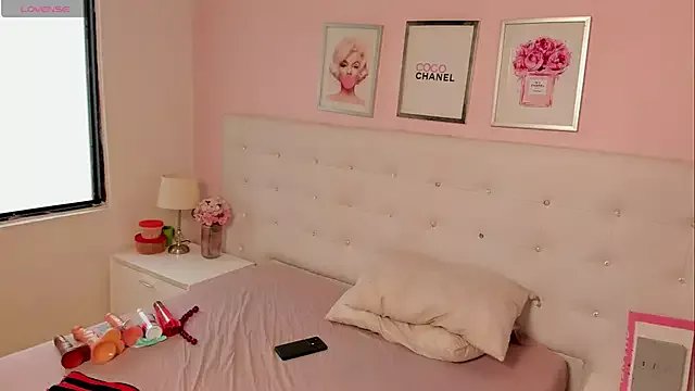 RitaGibsonn on StripChat