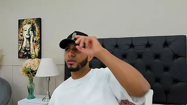 Robin_Rief on StripChat