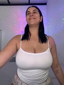 roldanmary on StripChat